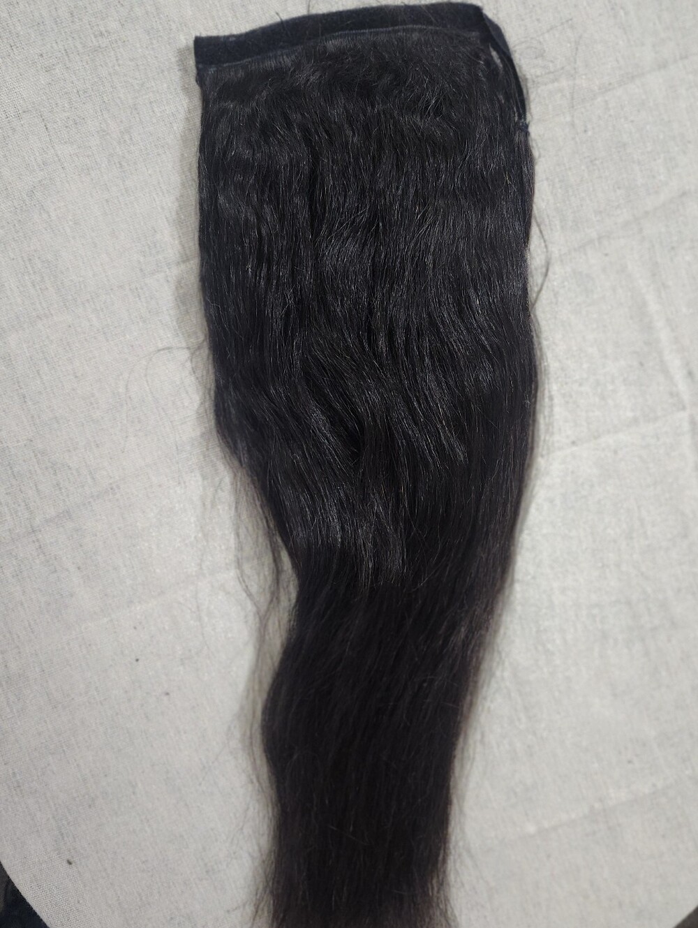 Black Women’s Clip-In Hair Extension - Natural Straight Wave